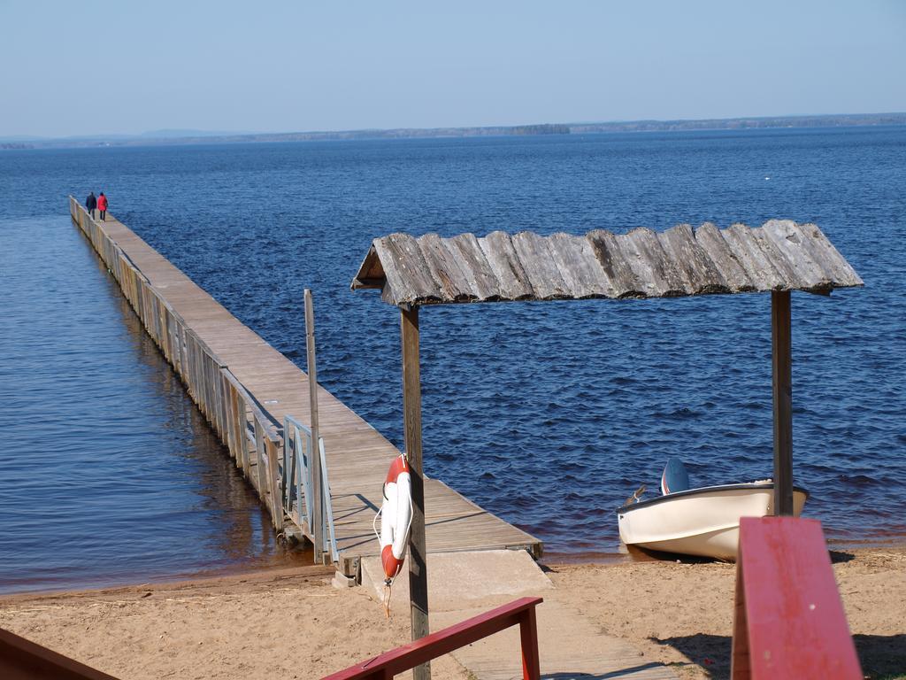 Arsunda Strandbad Sjoesunda Vandrarhem Exterior photo